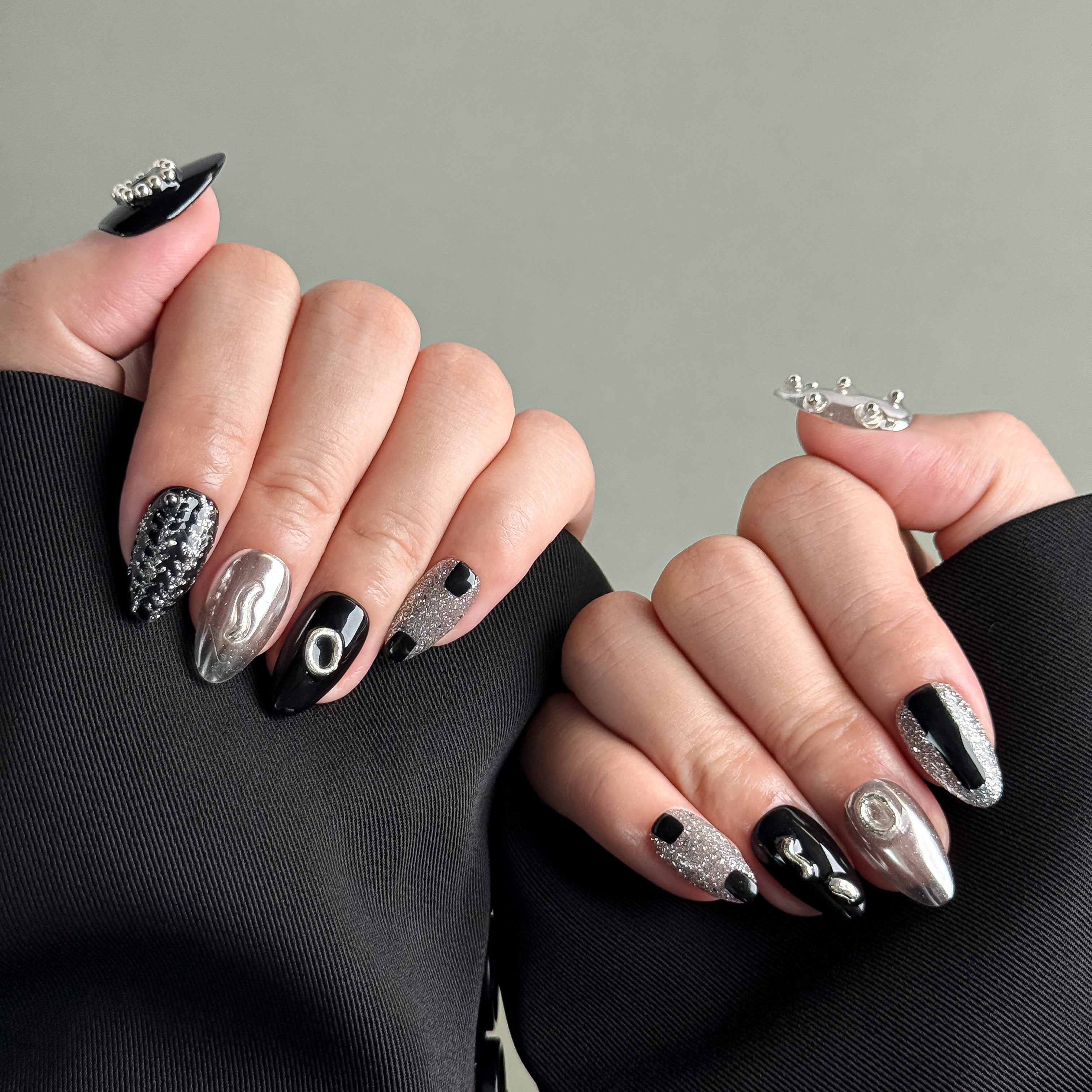 MIBLAB Steel My Show Faux Ongles R¨¦utilisables Port¨¦s Style M¨¦tallique Gen¨¨ve