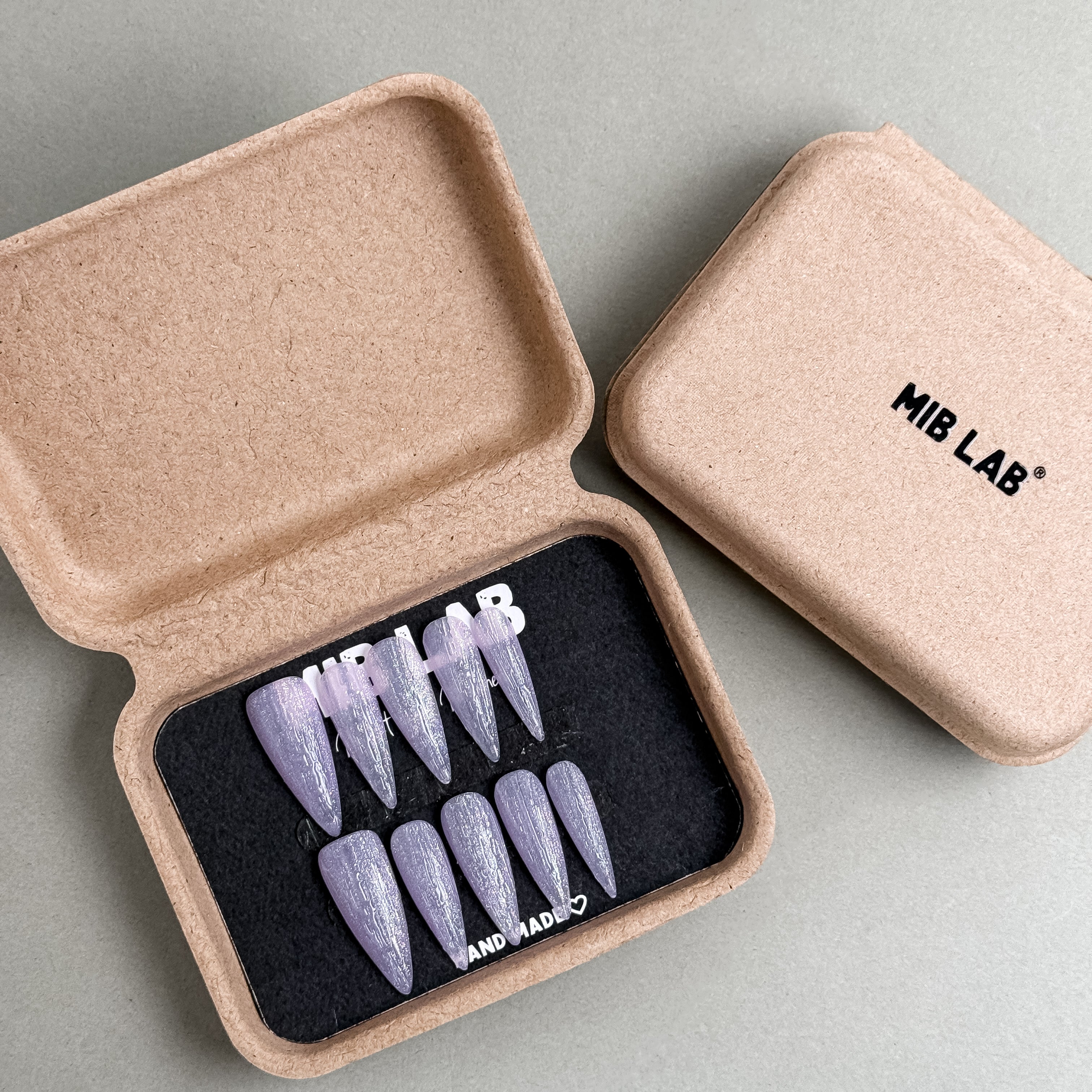 Coffret MIBLAB Press-On Nails paillet¡§|s violets dans bo?te ¡§|l¡§|gante, Boutique Faux Ongles Gen¡§¡§ve
