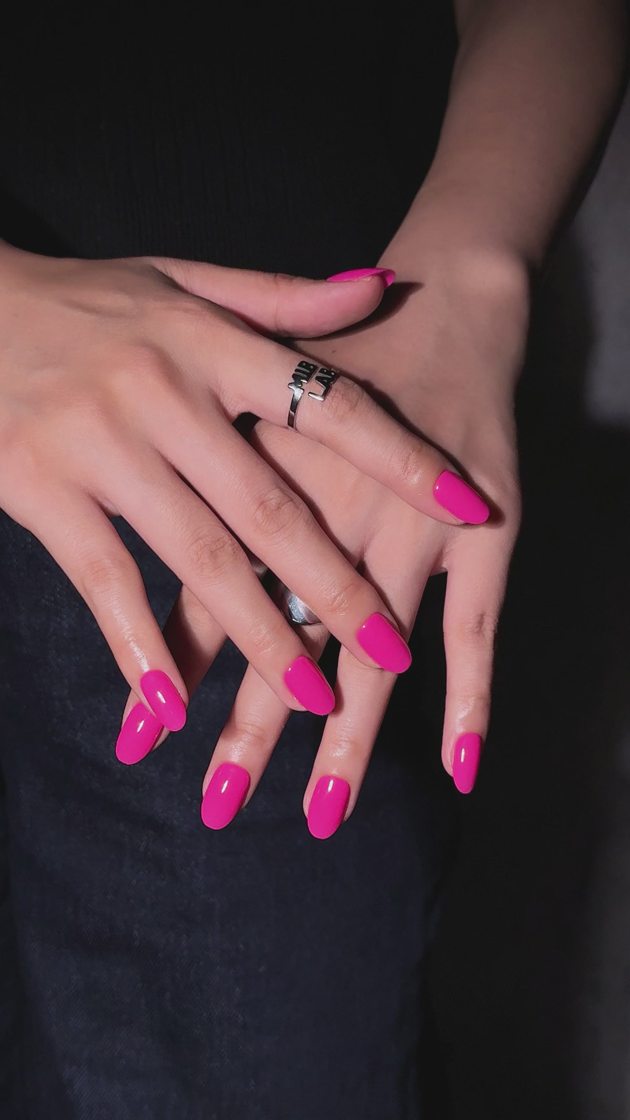 Pink Venom Oval