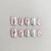 Splash : faux ongles réutilisables nude rosé avec paillettes argentées, press on nails premium, finition brillante style festif.